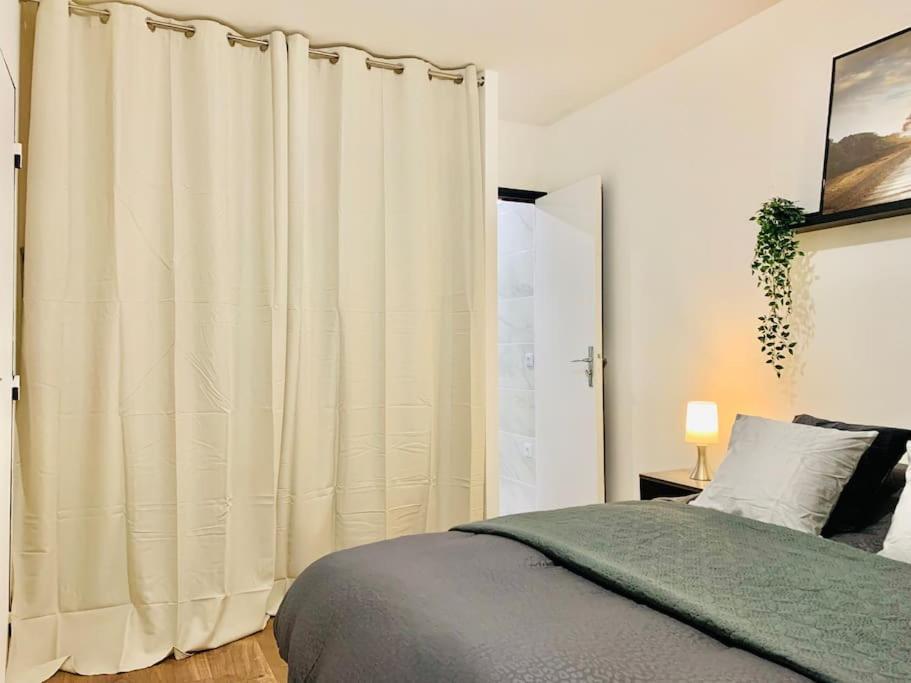Appartement T2 Ideal Pour Familles Ou Sejour D Affaire Argenteuil Extérieur photo